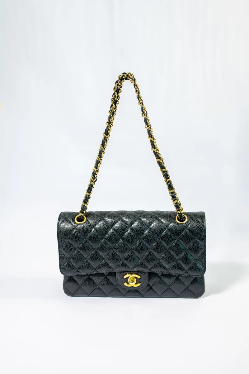 CHANEL CLASSIC DOUBLE FLAP BAG IN MEDIUM